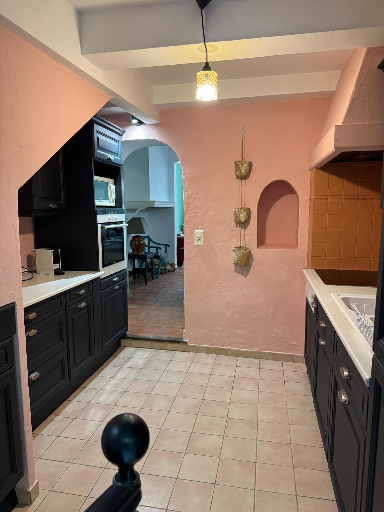 Maison Jasmin In The Center With Parking Space And Terrace Holiday home L'Isle-sur-la-Sorgue