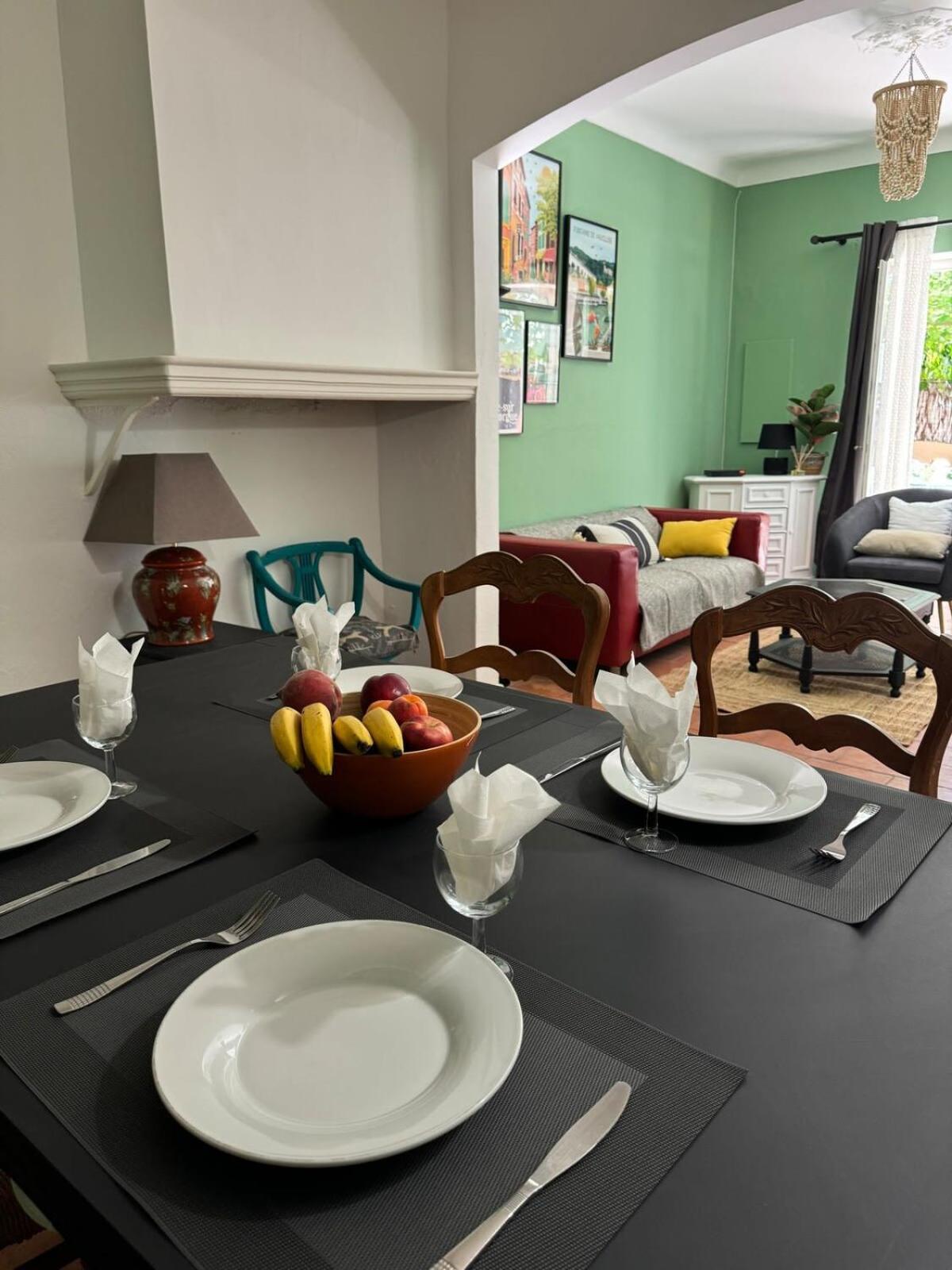 Maison Jasmin In The Center With Parking Space And Terrace Holiday home